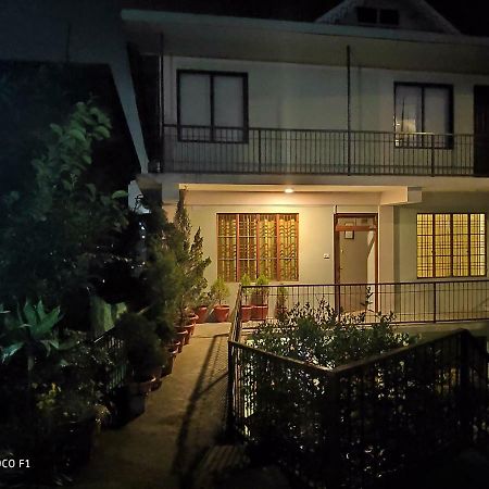 ホテル Aapas Residency カリンポン エクステリア 写真
