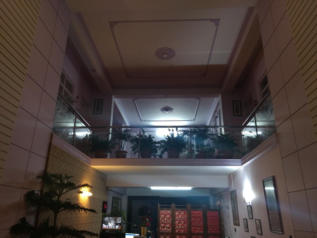 ホテル Aapas Residency カリンポン エクステリア 写真