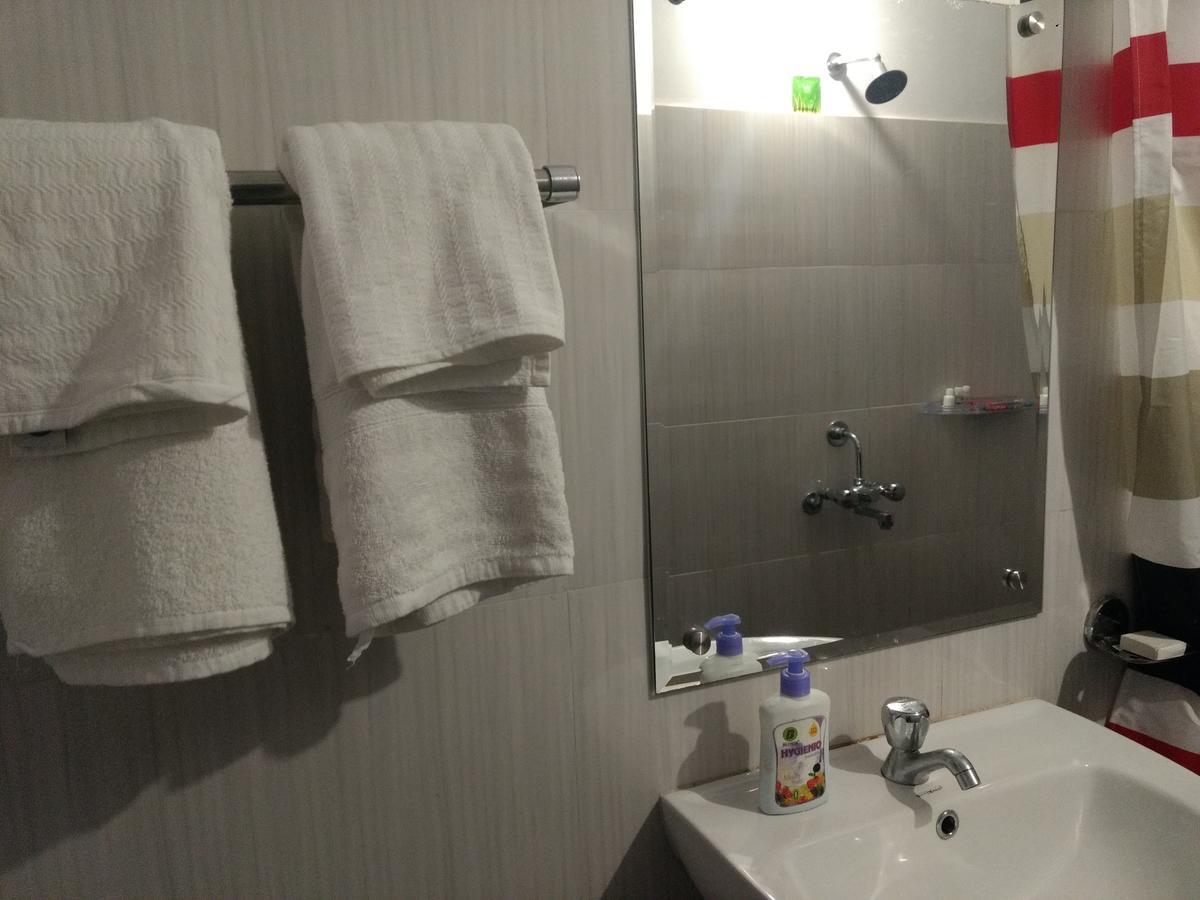 ホテル Aapas Residency カリンポン エクステリア 写真