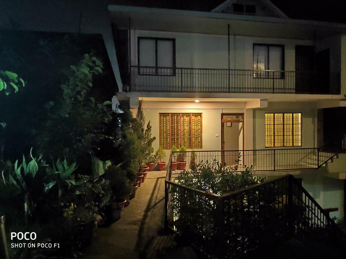 ホテル Aapas Residency カリンポン エクステリア 写真
